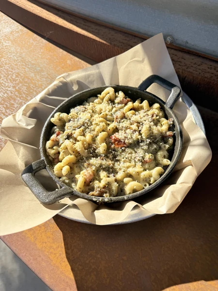 Pesto Mac and Cheese at Copper Brothel Brewery